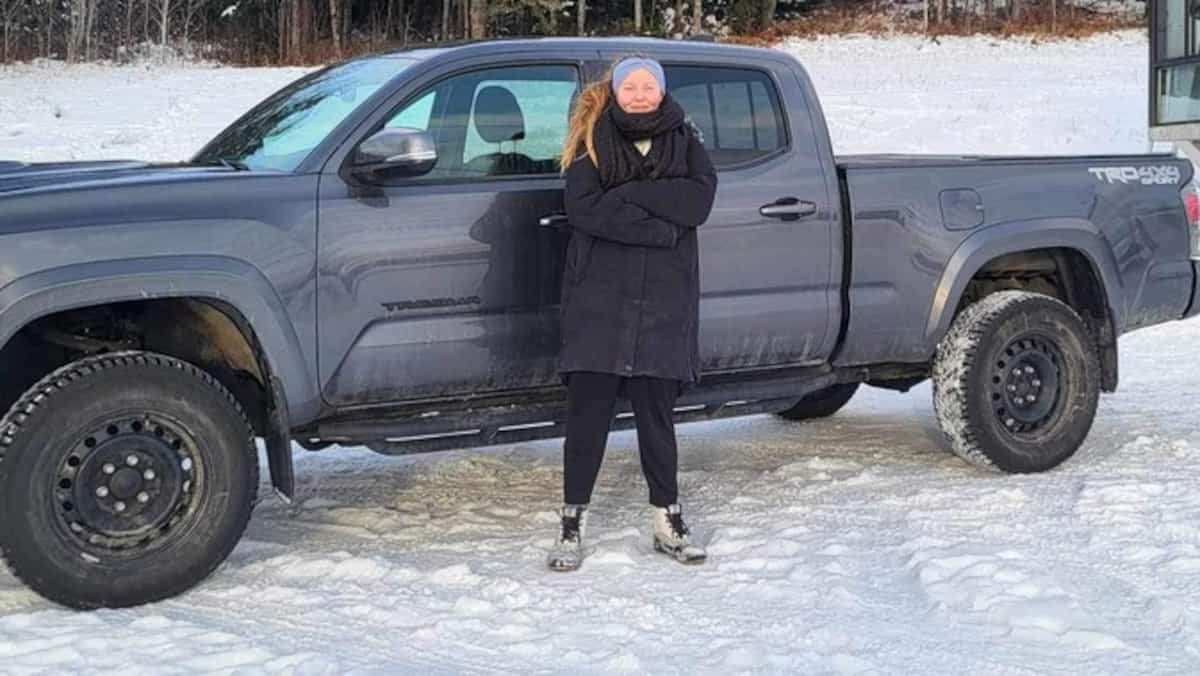Après plusieurs vols de voiture, un couple montréalais fuit la métropole