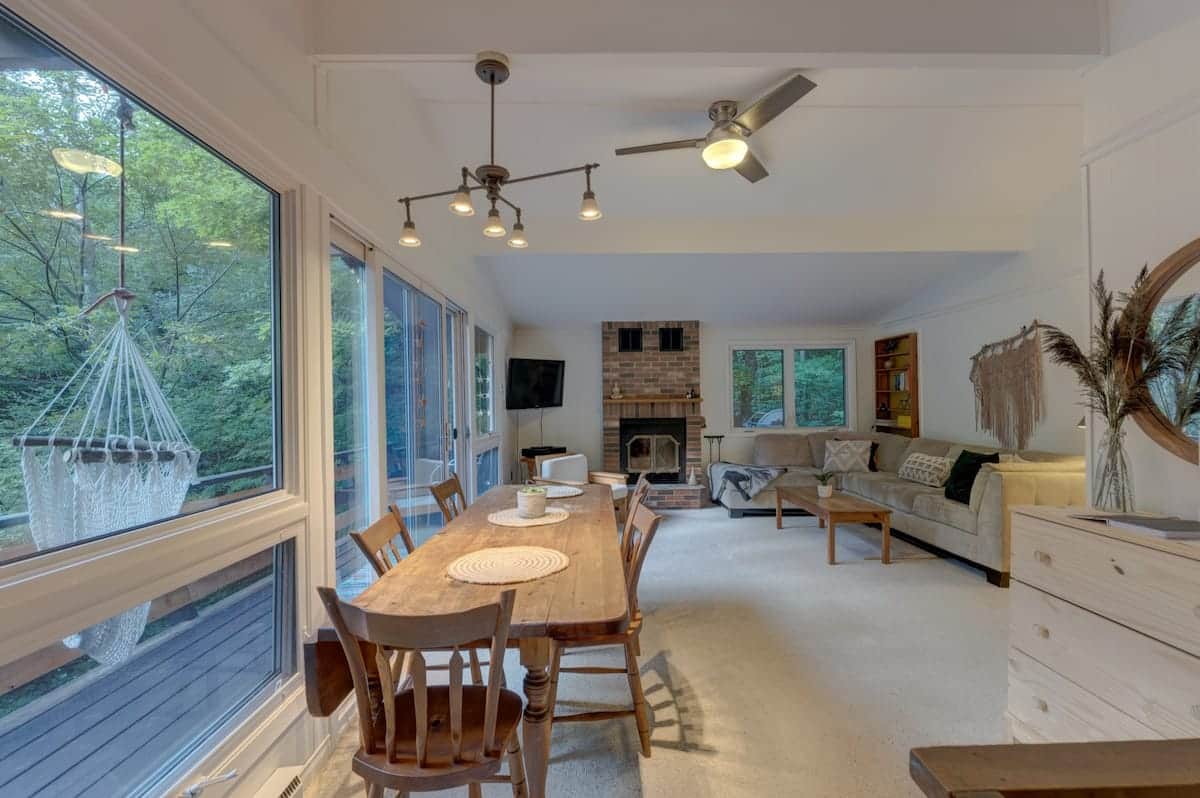 Un splendide chalet en forêt à louer 