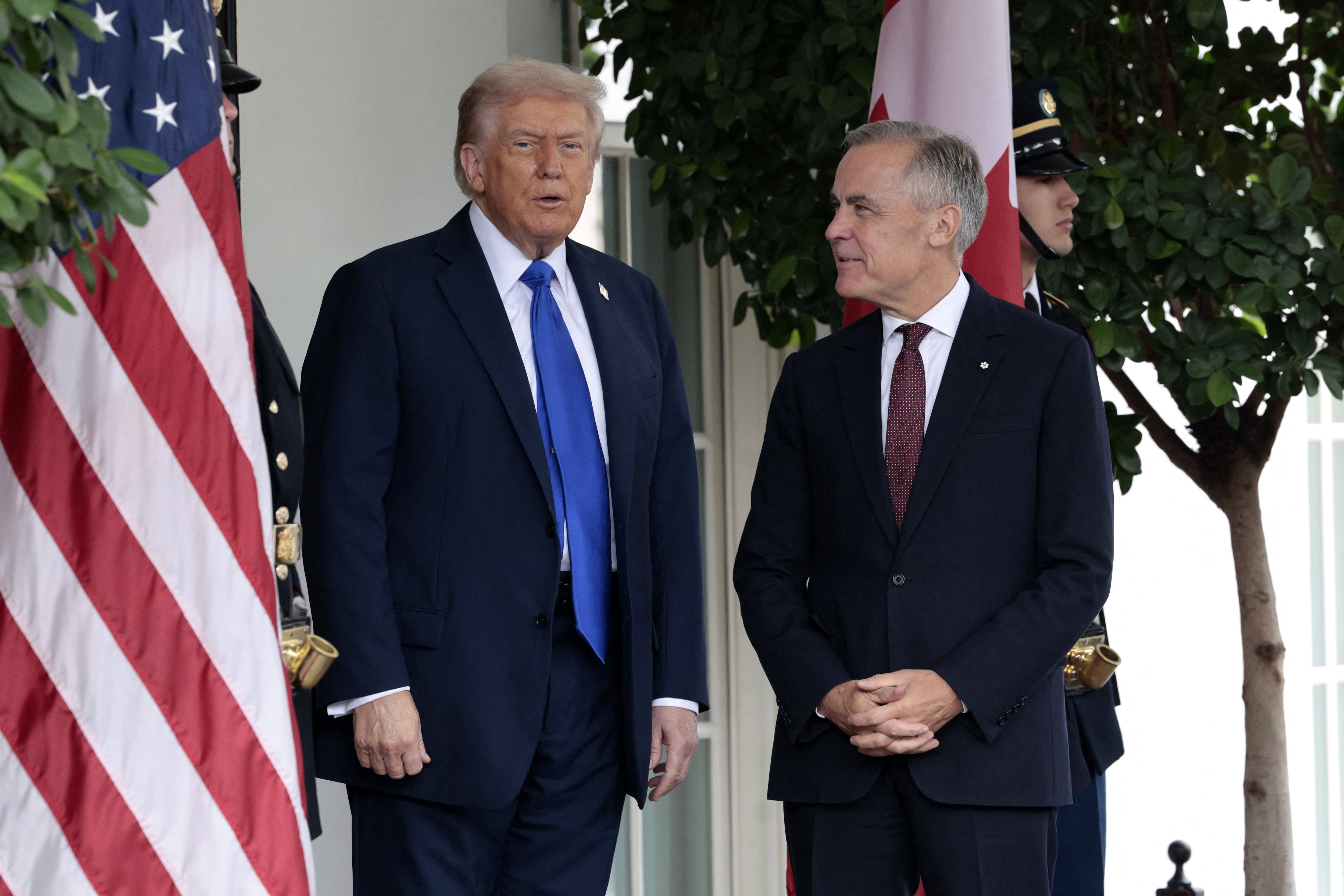 Trump crie victoire, Ottawa reste prudent