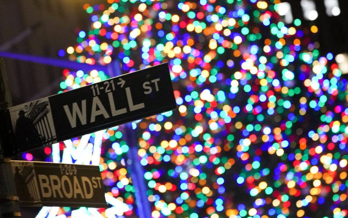 Wall Street termine en baisse, lest&eacute;e par prises de b&eacute;n&eacute;fices et Fed