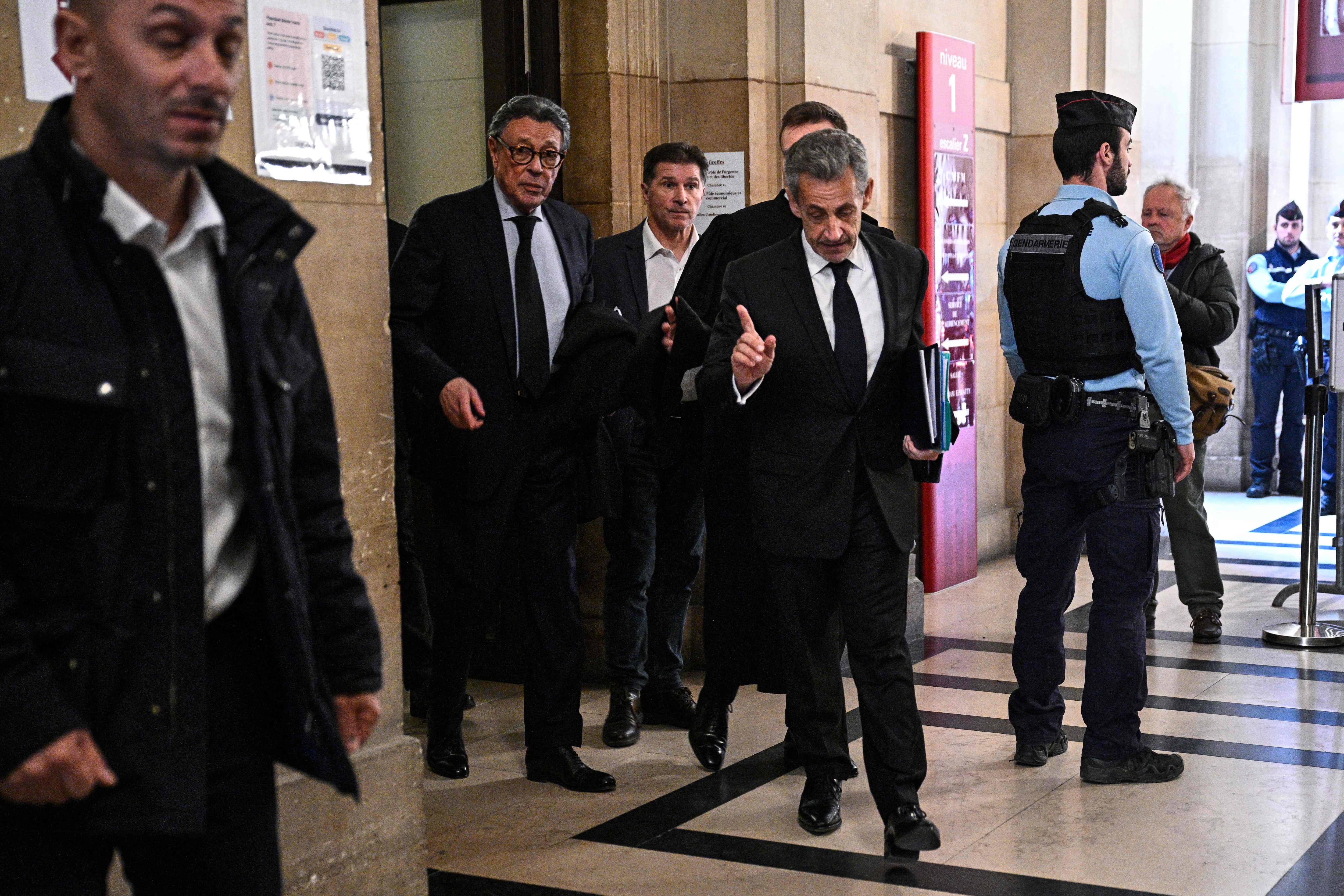 L'ex-pr&eacute;sident fran&ccedil;ais Sarkozy affronte le proc&egrave;s en appel du financement libyen