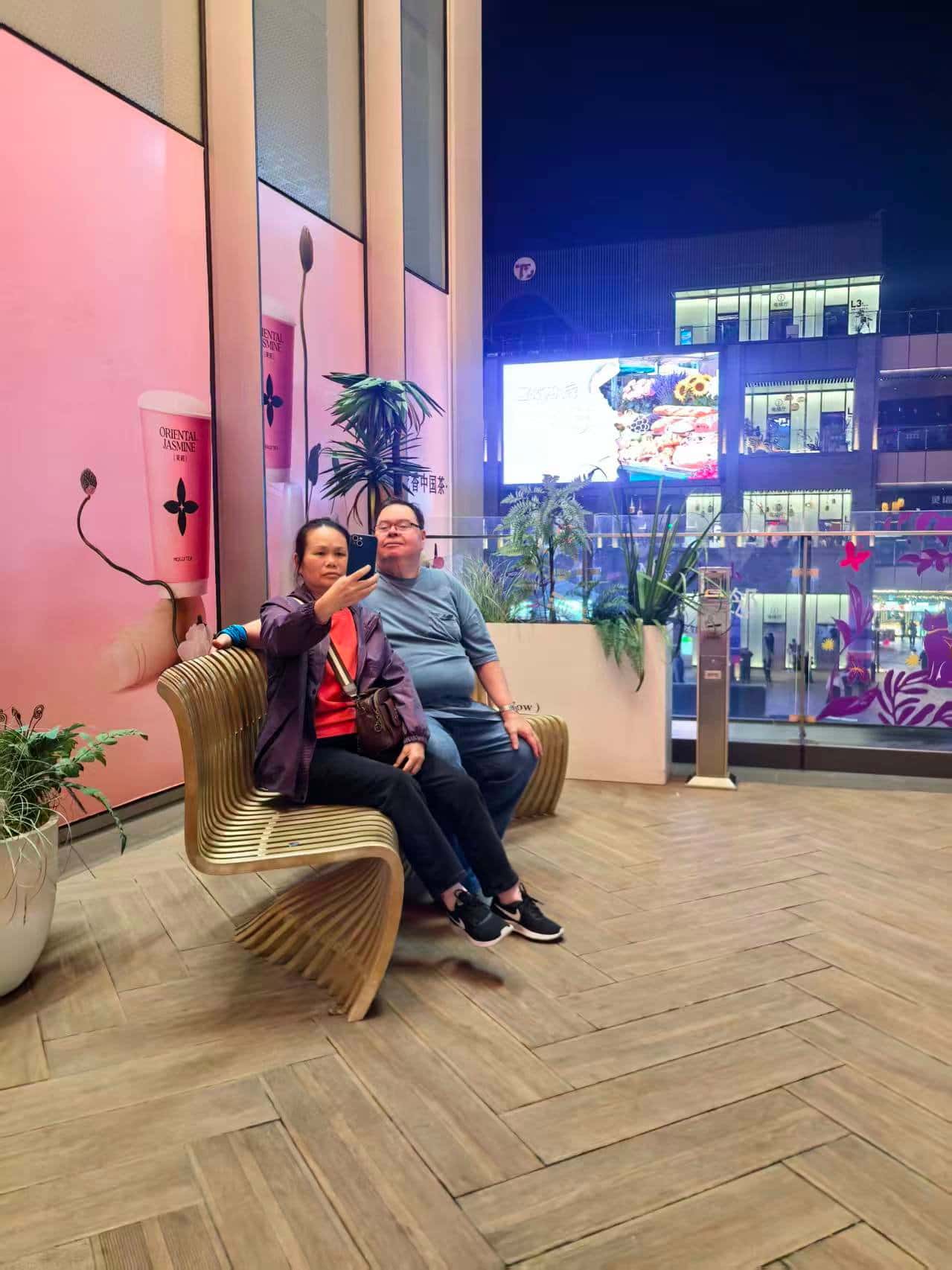 Il se bat durant 8 ans contre Ottawa pour être réuni avec son épouse... et maintenant contre Québec