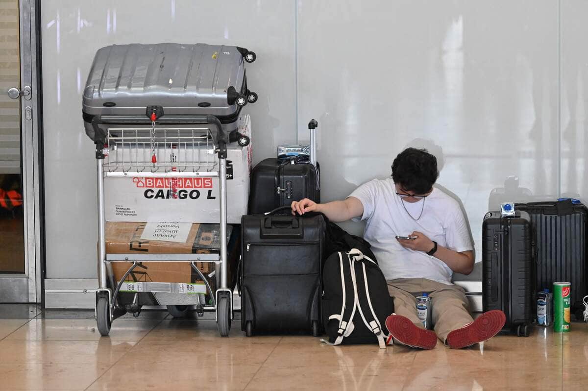 De nombreux vols annul&eacute;s au Japon en raison... d&rsquo;une paire de ciseaux