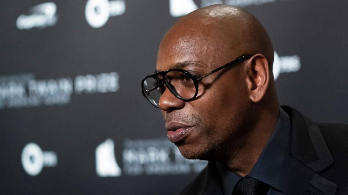 Propos méprisants: polémique sur l'annulation d'un spectacle de l'humoriste Dave Chappelle