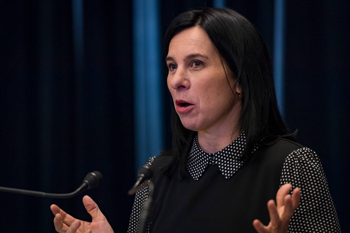 Devrait-on limiter le nombre de mandats des politiciens au Qu&eacute;bec?