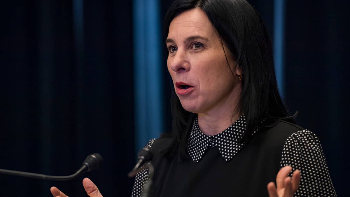 Devrait-on limiter le nombre de mandats des politiciens au Québec?