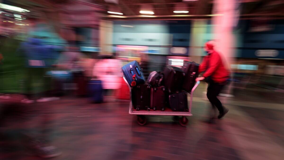 COVID-19: un Thanksgiving américain dans «la crainte du pire»