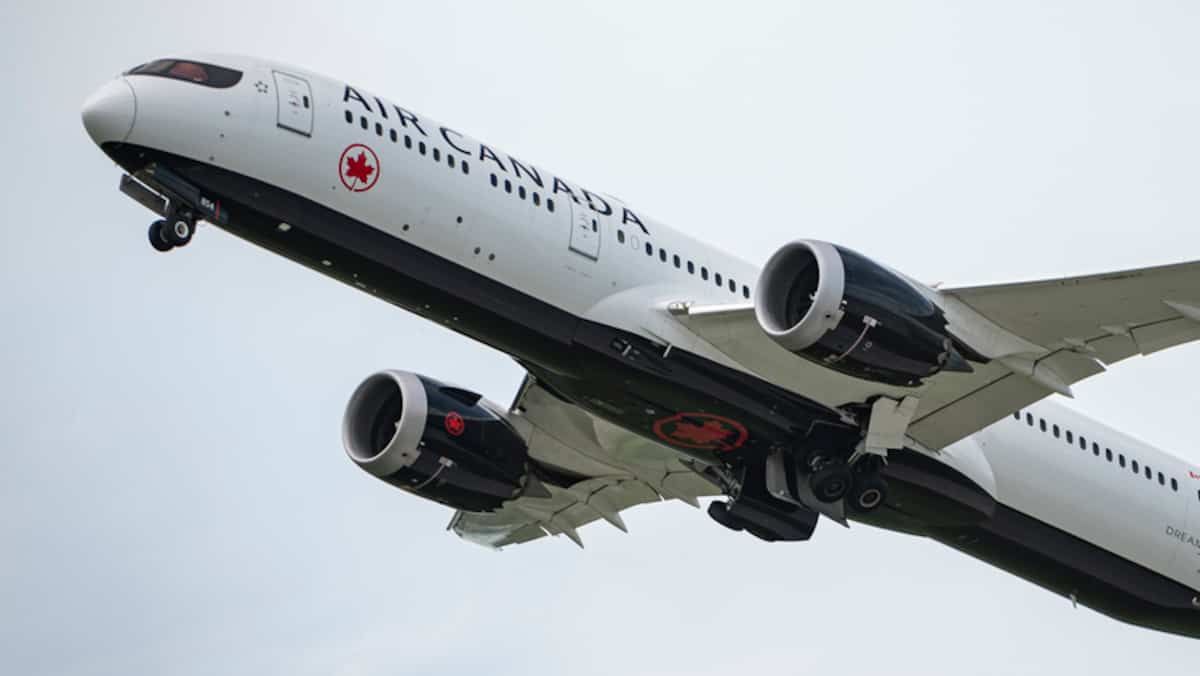 Moins de voyages Canada - États-Unis pour un quatrième mois consécutif