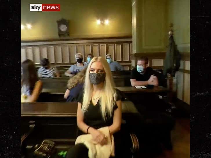 Elle se sectionne la main pour toucher l'assurance