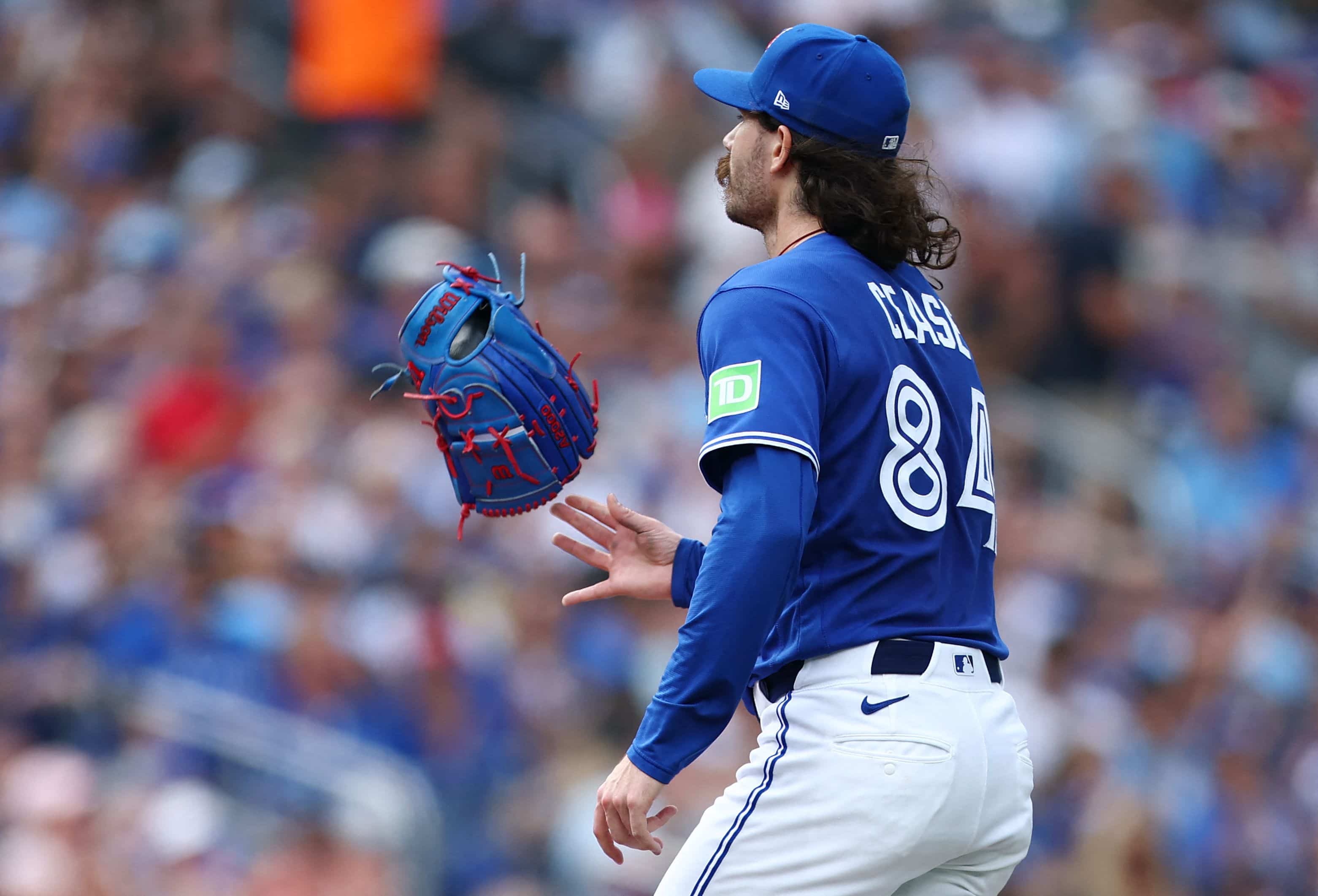 Dylan Cease retiré en 3e manche, les Blue Jays s'éloignent des séries