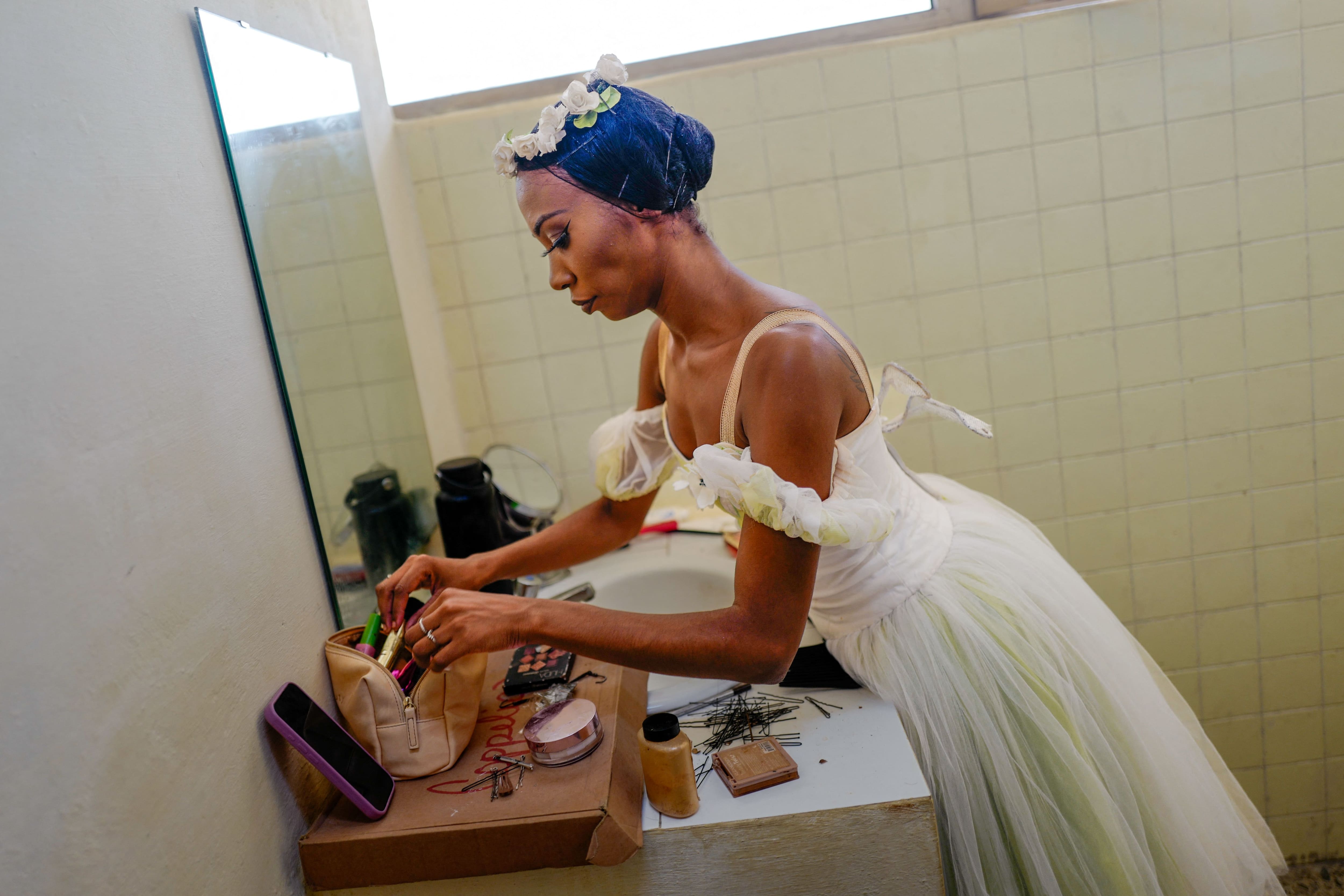 À Cuba, la passion de la danse classique plus forte que la crise