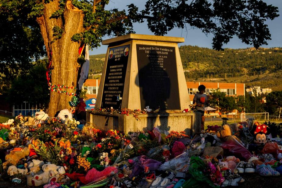 À la fin du mois de mai, les ossements de 215 enfants ont été trouvés près de l'ancien pensionnat autochtone de Kamloops, en Colombie-Britannique.