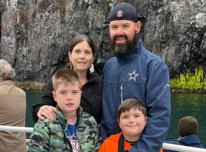 Bateau chavir&eacute;: un couple et leur deux gar&ccedil;ons disparus en mer en Alaska
