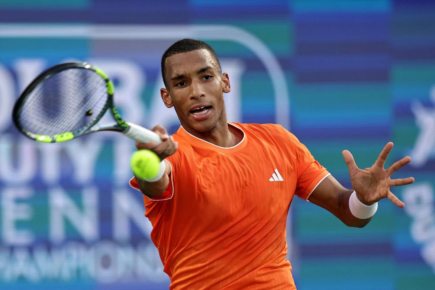 Terminée, la belle séquence: Félix Auger-Aliassime ne trouve pas la solution contre son bourreau Daniil Medvedev