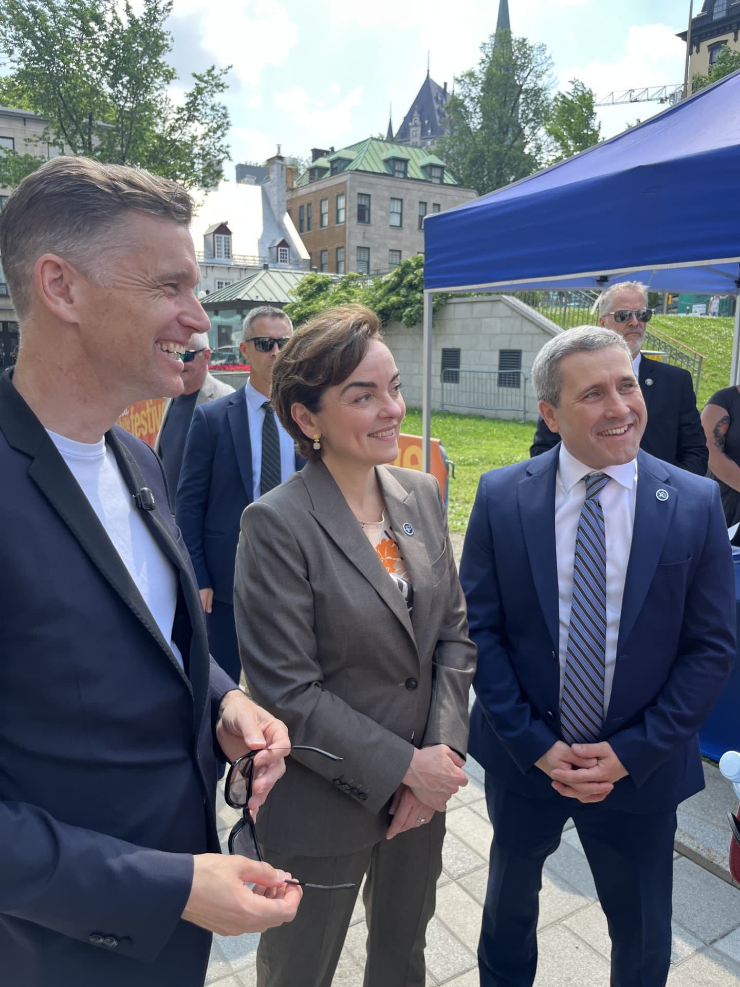Christine Fréchette, première ministre du Québec, a participé vendredi aux cérémonies protocolaires entourant le 418e anniversaire de la Ville de Québec.