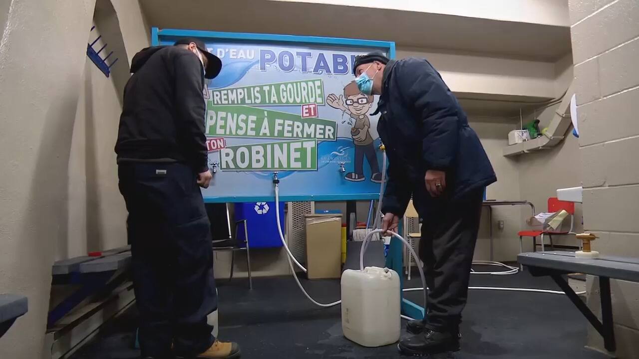 Crise de l&rsquo;eau &agrave; Shawinigan: Un appel aux b&eacute;n&eacute;voles pour distribuer de l'eau potable