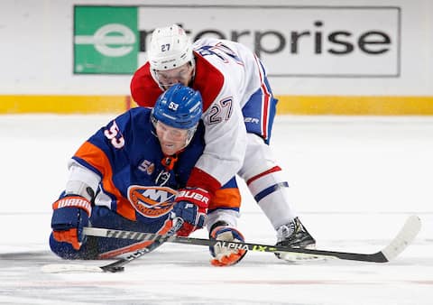 Canadien : L'Endurance de Nick Suzuki