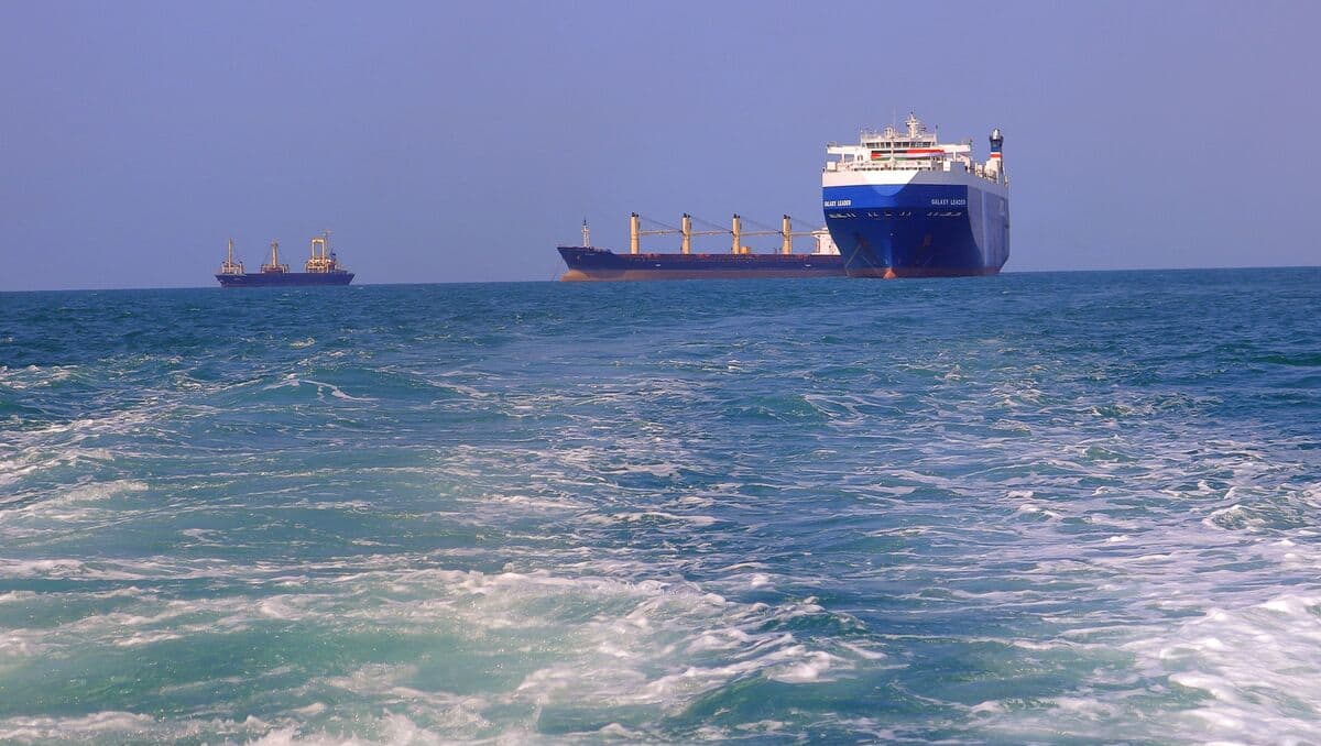 Yemeni rebels threaten to attack more ships in the Red Sea Yemeni rebels threaten to attack more ships in the Red Sea