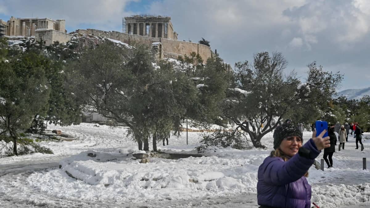 IMAGES | Athènes recouverte de neige