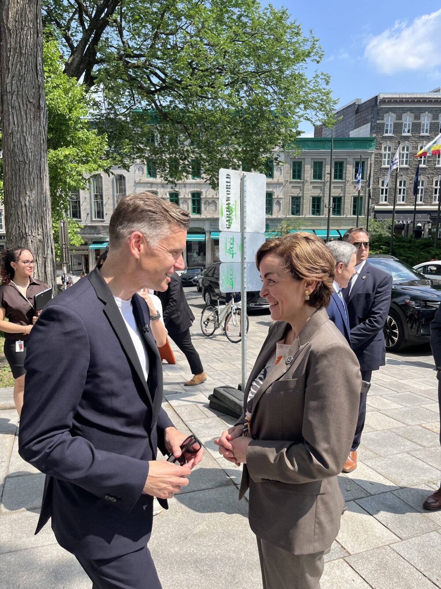 Christine Fréchette, première ministre du Québec, a participé vendredi aux cérémonies protocolaires entourant le 418e anniversaire de la Ville de Québec.