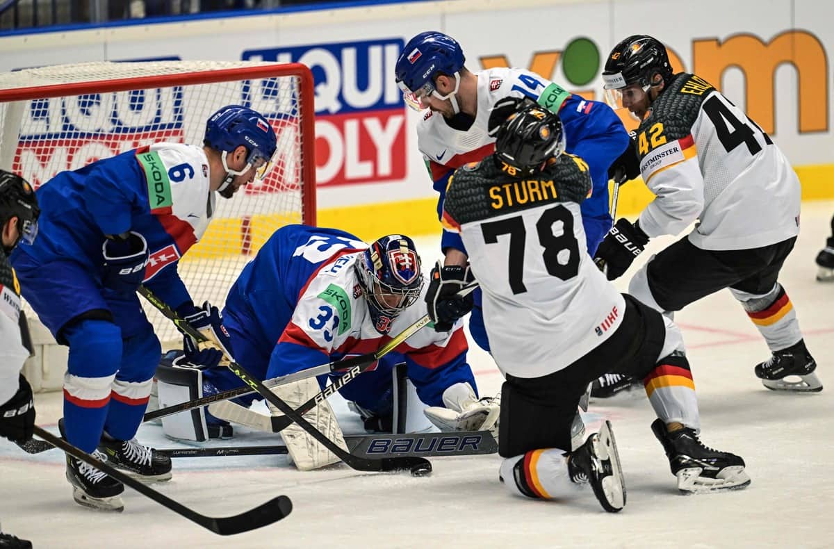 Mondial de hockey: un tr&egrave;s bel effort de Slafkovsky, mais une d&eacute;faite des Slovaques