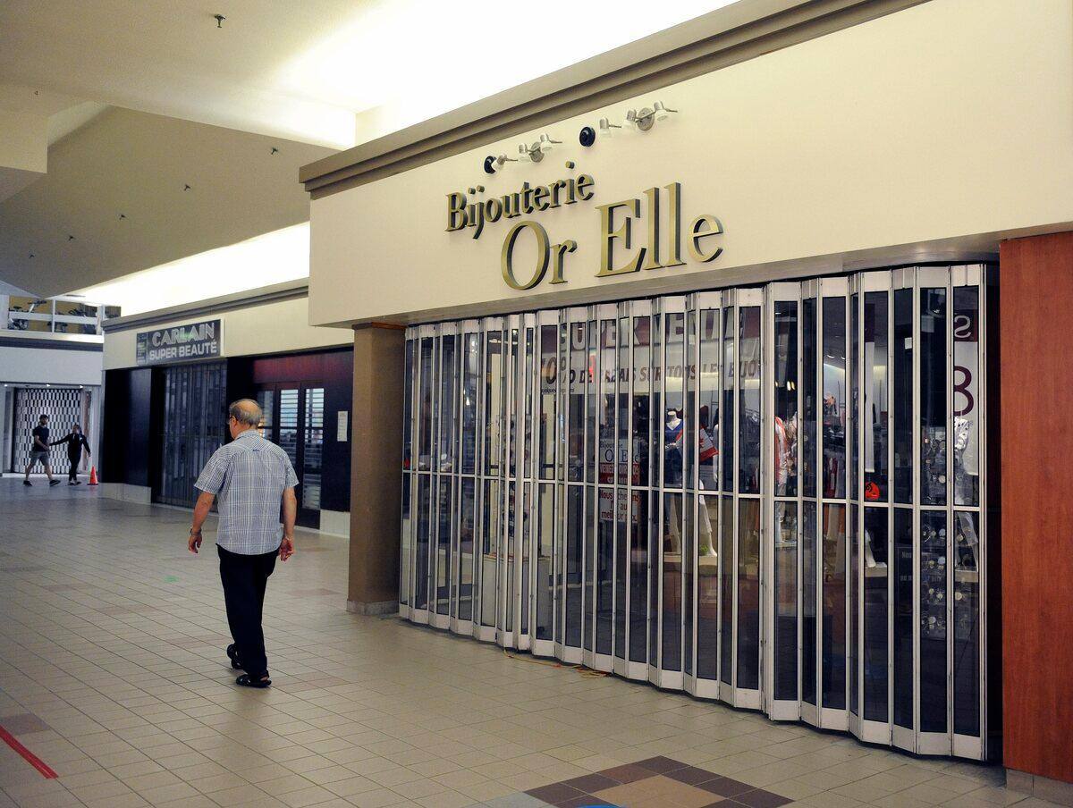 Québec vol de bijoux à Place des QuatreBourgeois JDQ