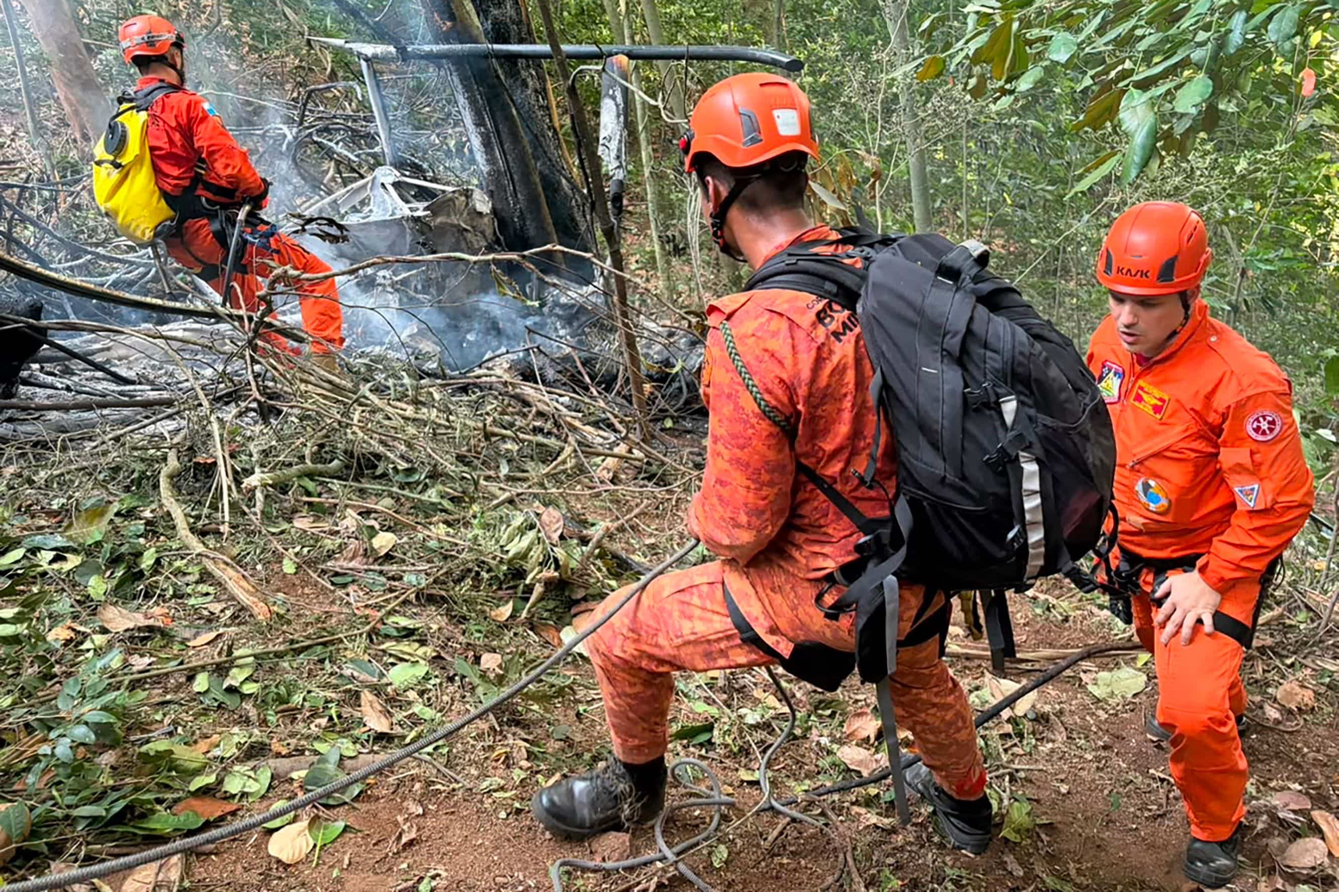 Quatre morts dans un accident d'hélicoptère à Rio, dont trois touristes colombiennes