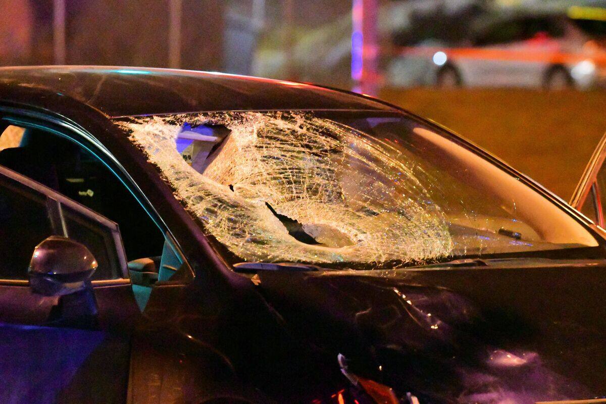 Piedton atrapado en Quebec: un hombre de 50 años en estado crítico