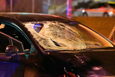 Piedton atrapado en Quebec: un hombre de 50 años en estado crítico