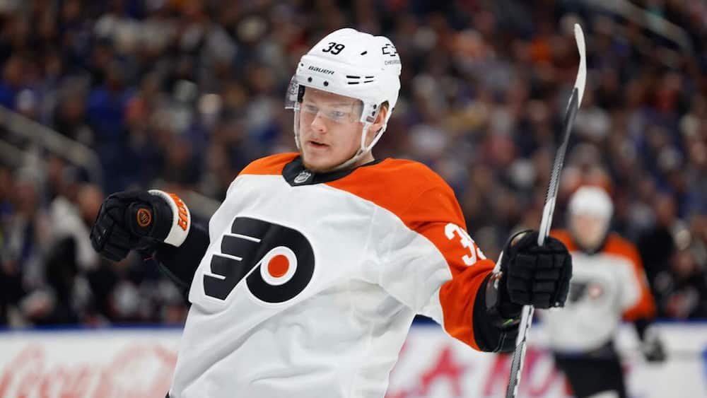 Flyers : Sean Couturier passe son message à Matvei Michkov