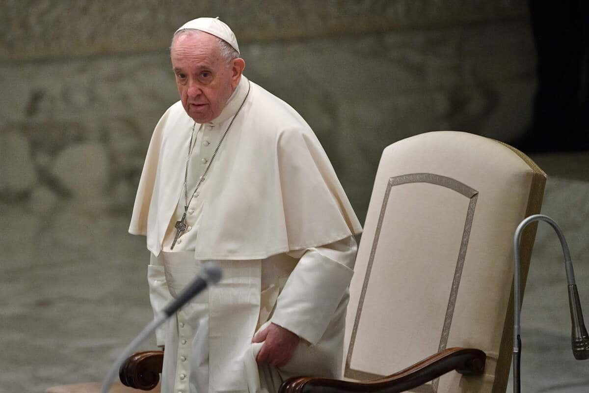 Zelensky invite le pape &agrave; devenir m&eacute;diateur entre Ky&iuml;v et Moscou