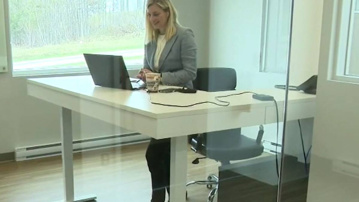 Dépistage COVID-19: une plateforme «d’autodéclaration» critiquée par les employeurs