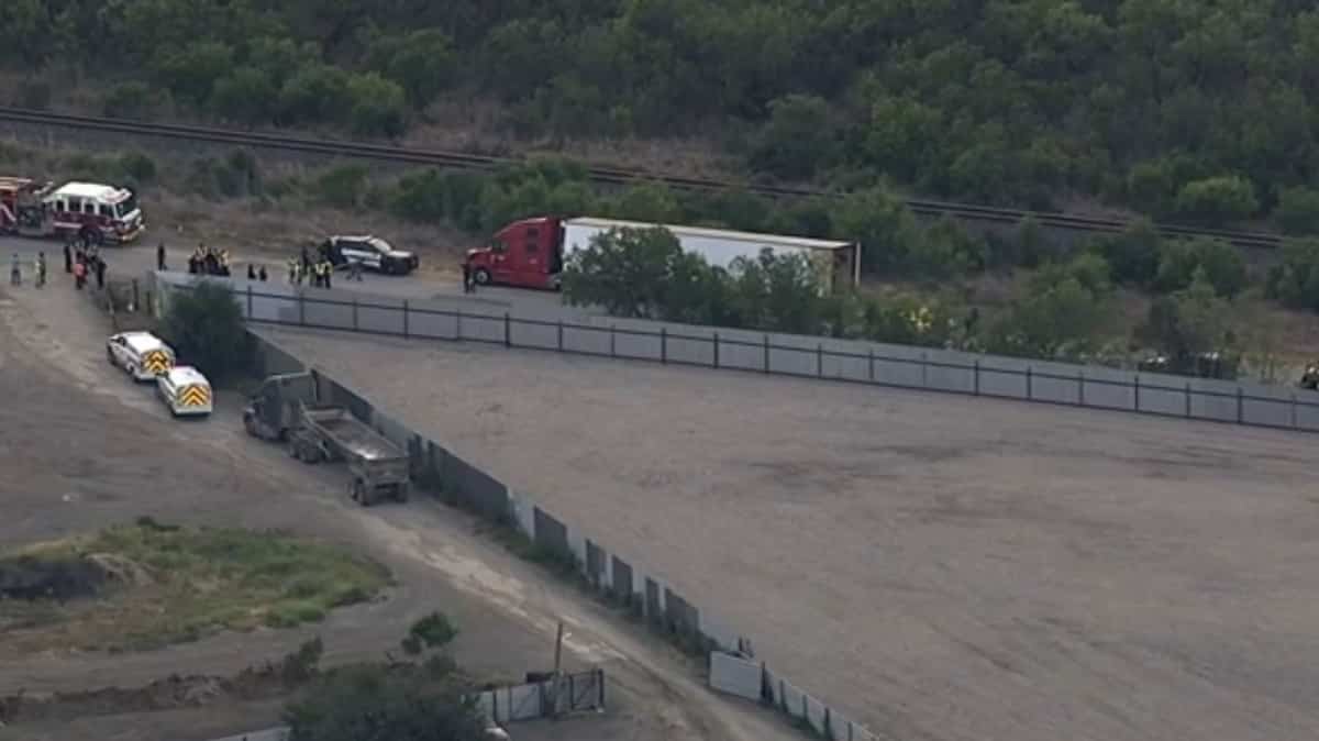 Au moins 20 migrants retrouvés morts dans un poids lourd au Texas