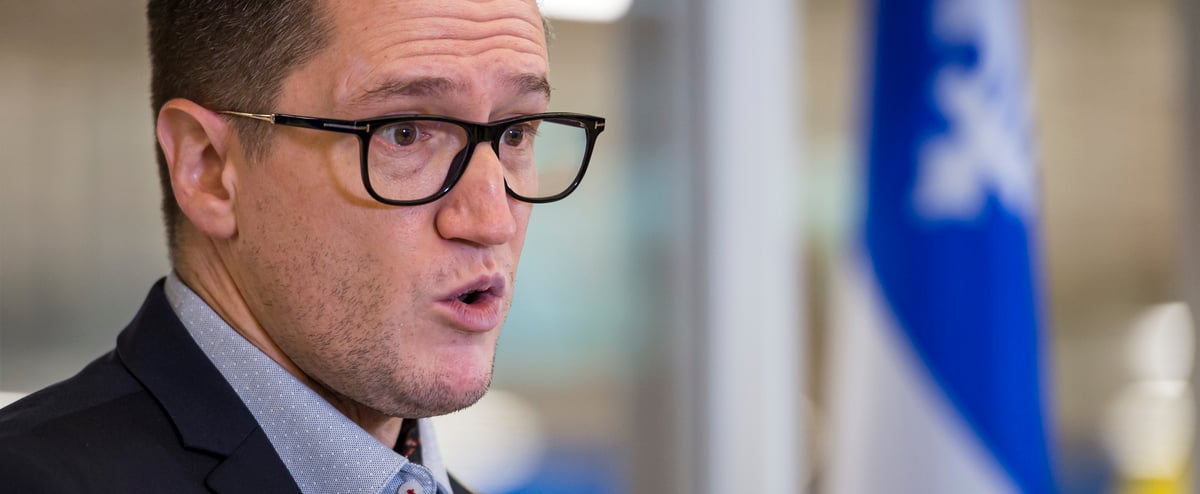 Le ministre de l’Environnement du Québec roule à l’essence