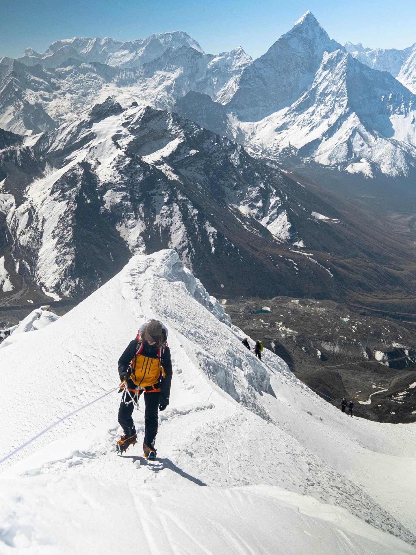 Une Québécoise parmi les centaines de grimpeurs qui espèrent encore atteindre le sommet de l’Everest cette saison