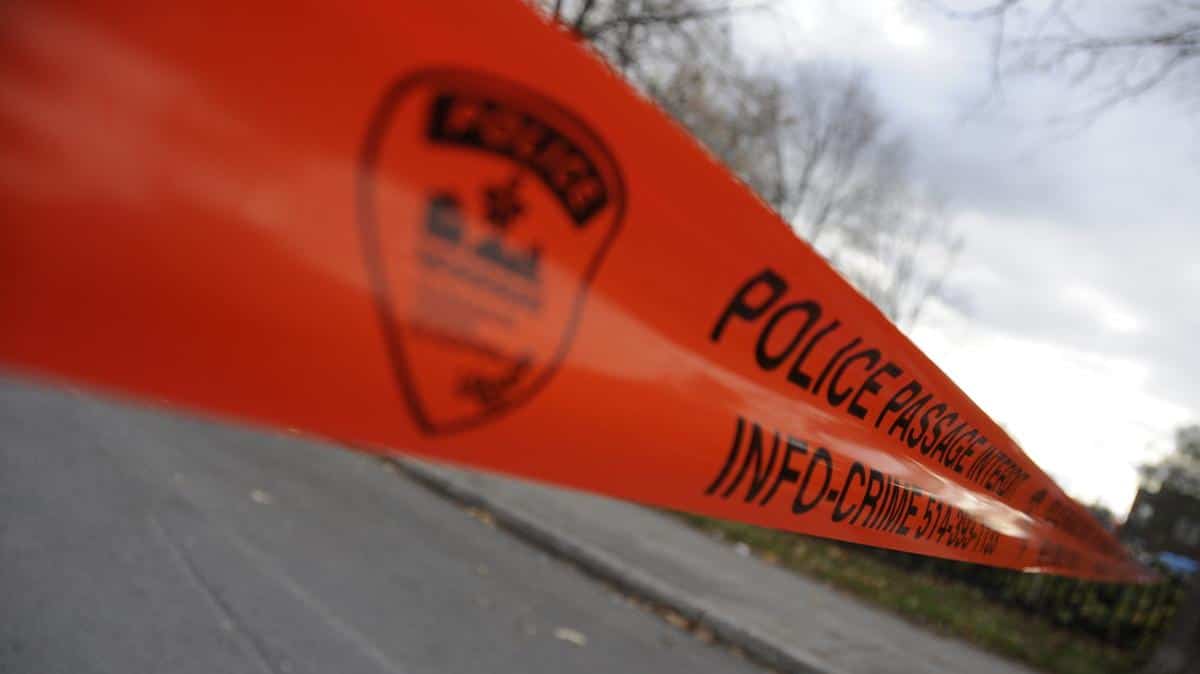 Un coup de feu tiré dans le plancher d’un logement