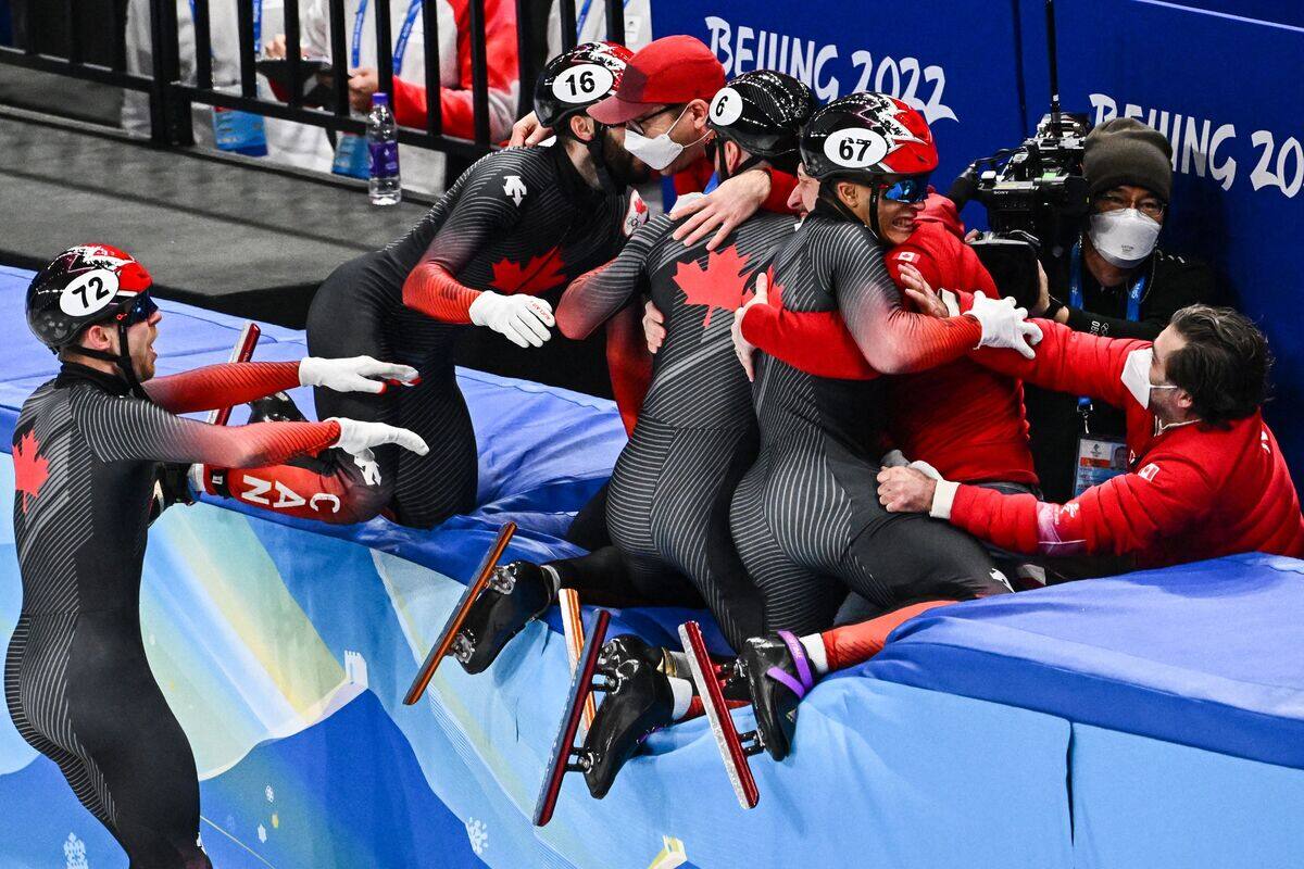 Le Canada 1er au 5000 m: une fin de carri&egrave;re olympique en or pour Charles Hamelin