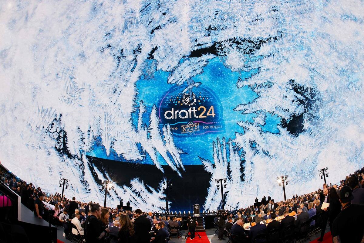 EN DIRECT | Suivez le d&eacute;roulement du 1er tour du rep&ecirc;chage de la LNH