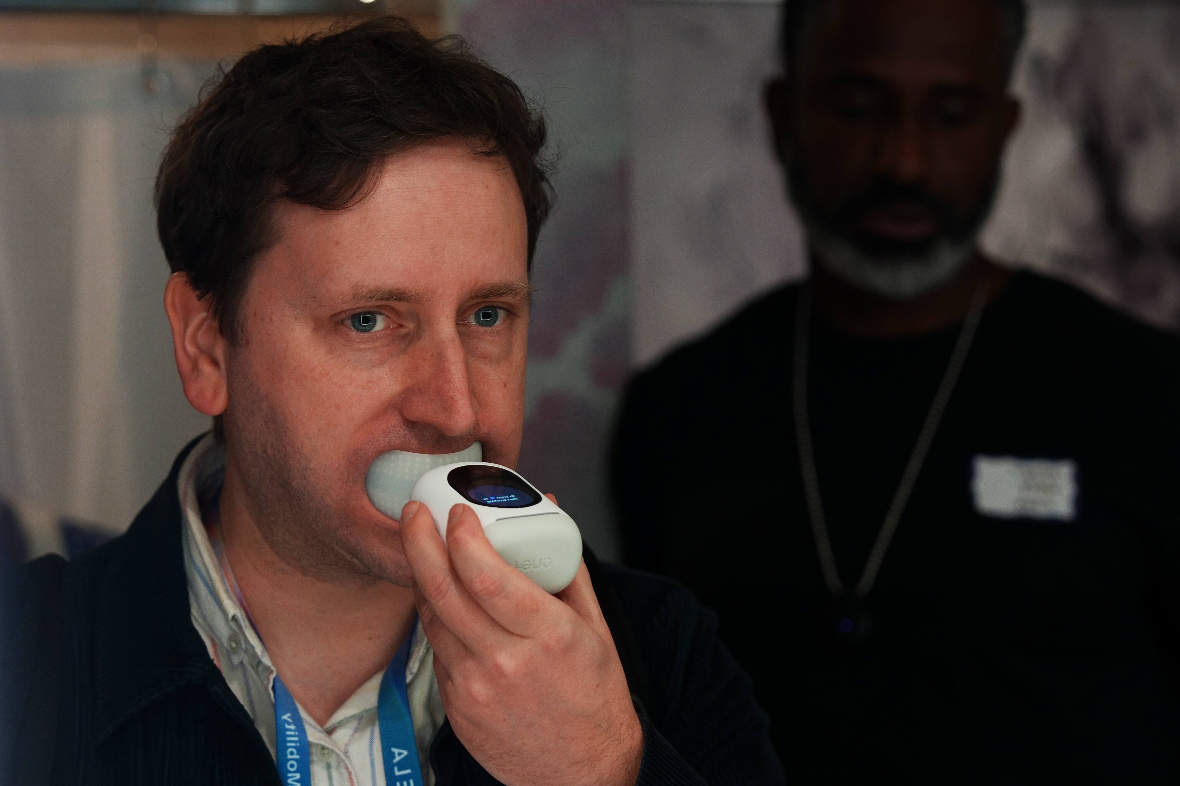 Image principale de l'article La Feno brosse toutes vos dents d’un seul coup