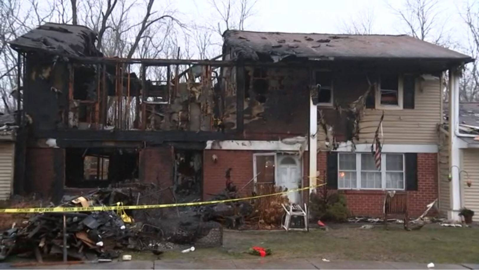 Un arbre de No&euml;l &agrave; l&rsquo;origine d&rsquo;un incendie mortel