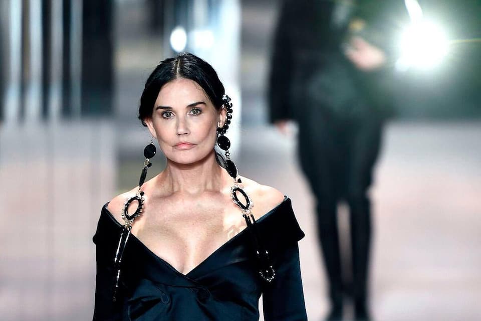 Apparition surprise de Demi Moore à la «Fashion week» | TVA Nouvelles