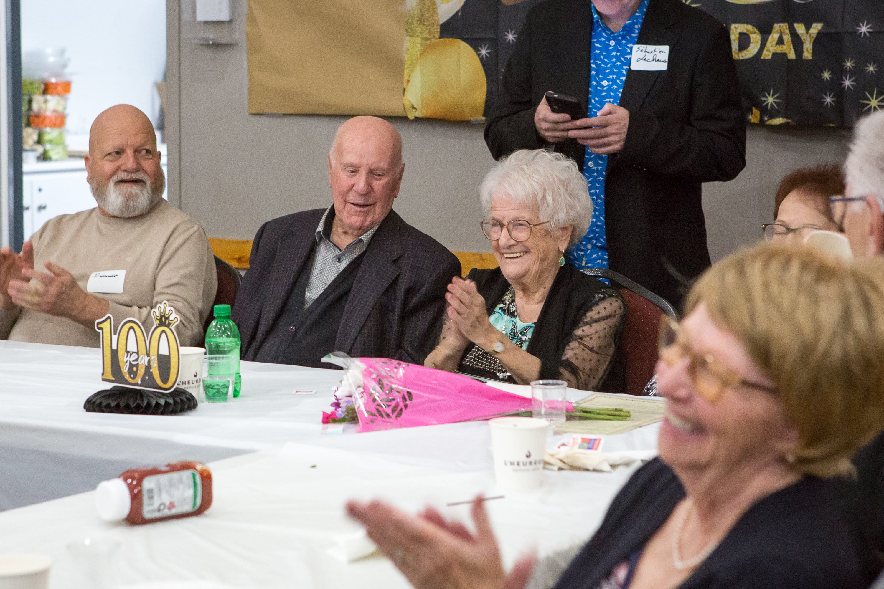 100e anniversaire fêté en grand: elle rejoint son conjoint parmi les centenaires