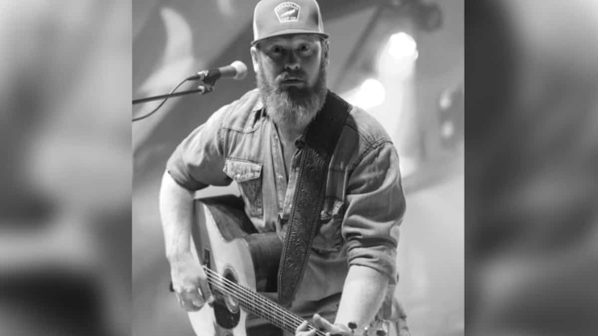 Country Singer Dies Hours After Wedding Archyde country-singer-dies-hours-after-wedding-archyde