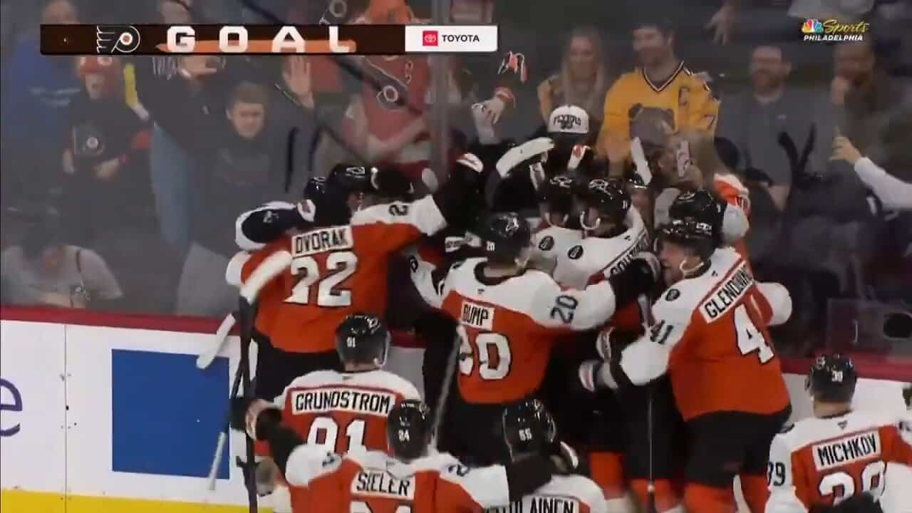 Porter Martone brise la glace dans la LNH avec un but ô combien important dans la course aux séries