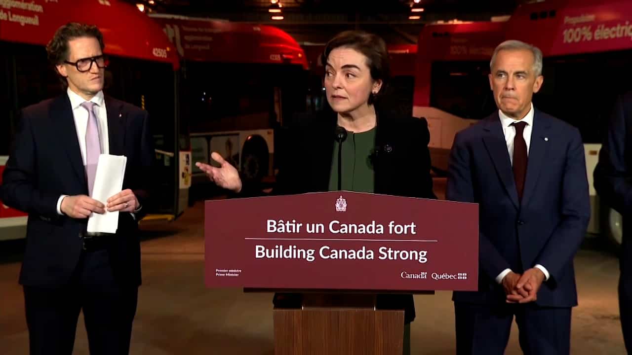 «Est-ce qu’elle est en train de plier devant Ottawa?» Duhaime s’interroge sur les concessions faites par Fréchette pour obtenir l’enveloppe de 10 G$