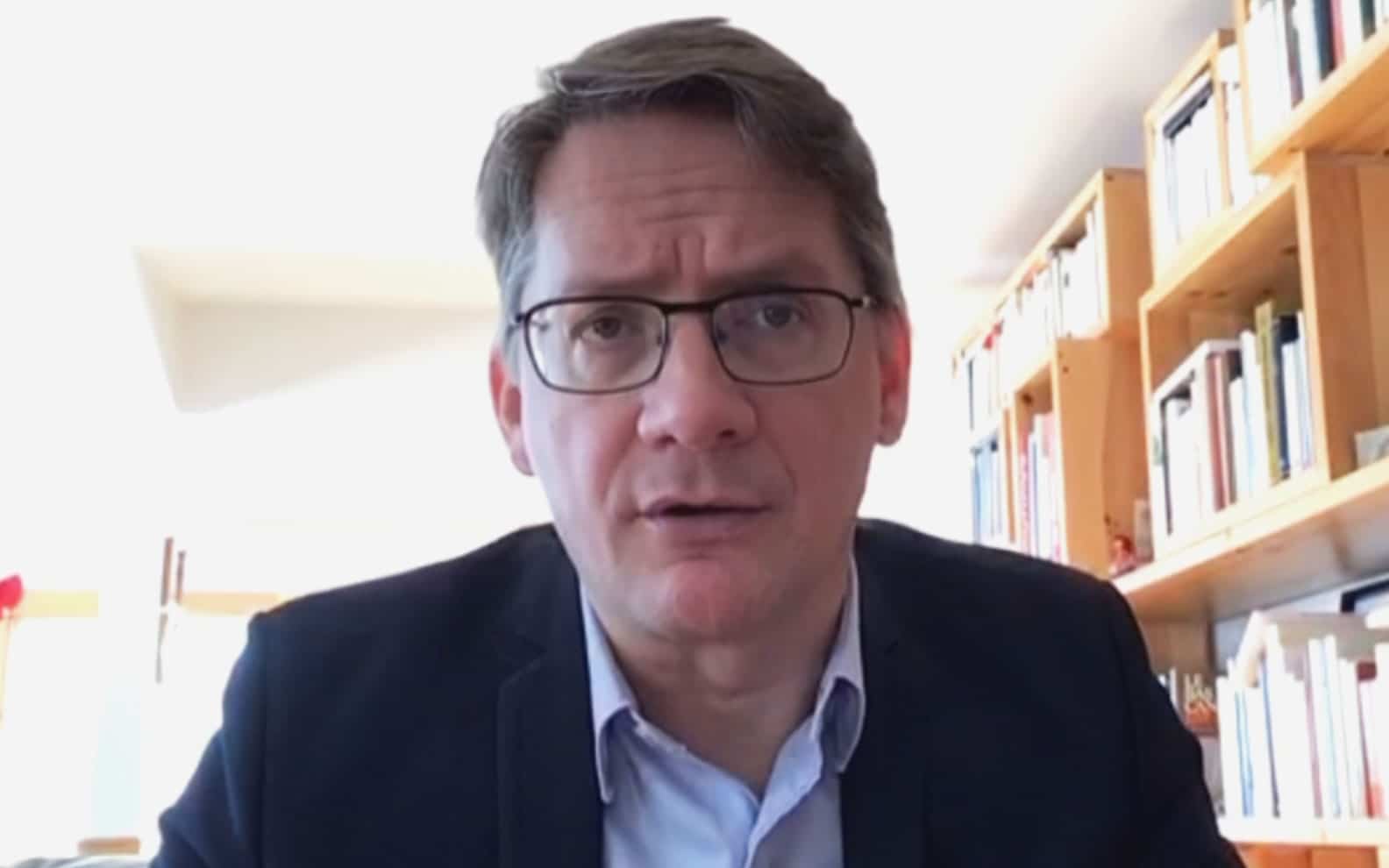 &laquo;Il va falloir apprendre &agrave; vivre avec le virus&raquo;, d&eacute;nonce un d&eacute;put&eacute;