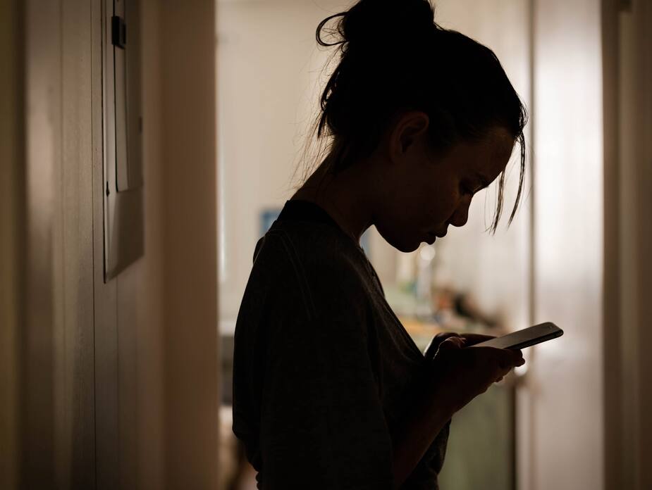 Image principale de l'article Le cyberflashing devient illégal en Angleterre