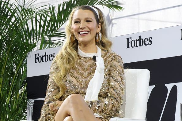 Blake Lively dit adieu à ses cheveux blonds