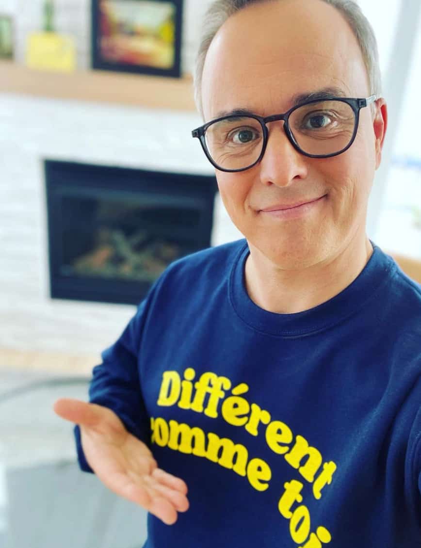 Son look de vacances ne fait pas l'unanimité