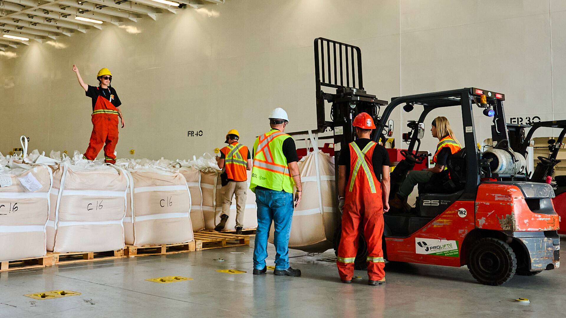 La livraison de la marchandise de Café William est arrivée à Montréal le 28 août 2026.